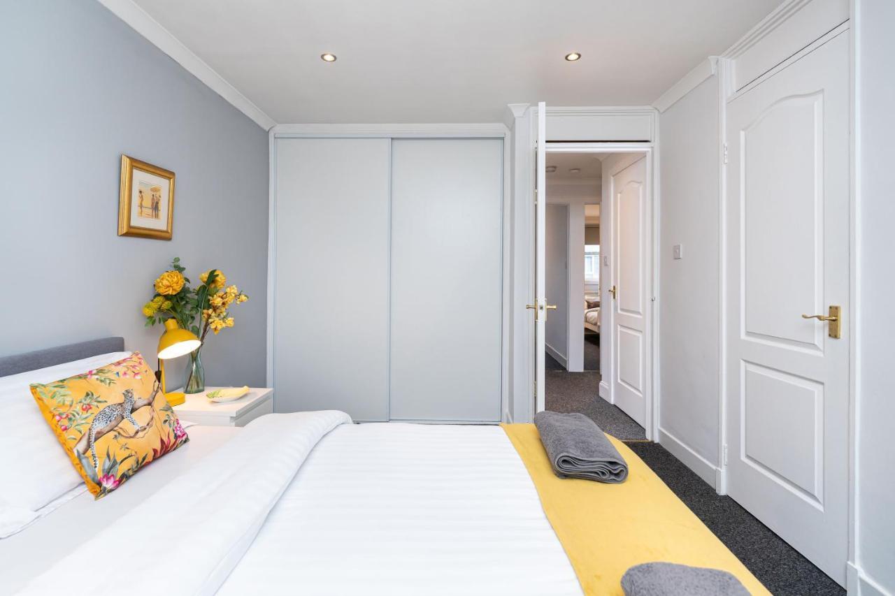 Apartment Lovely 3-bedroom Flat With Free Parking Bridge of Allan