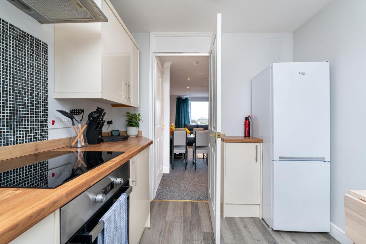 Lovely 3-bedroom Flat With Free Parking * Bridge of Allan